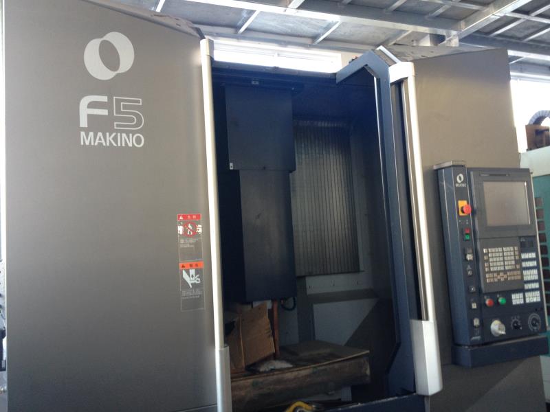 Makino F5 machining center in the factory