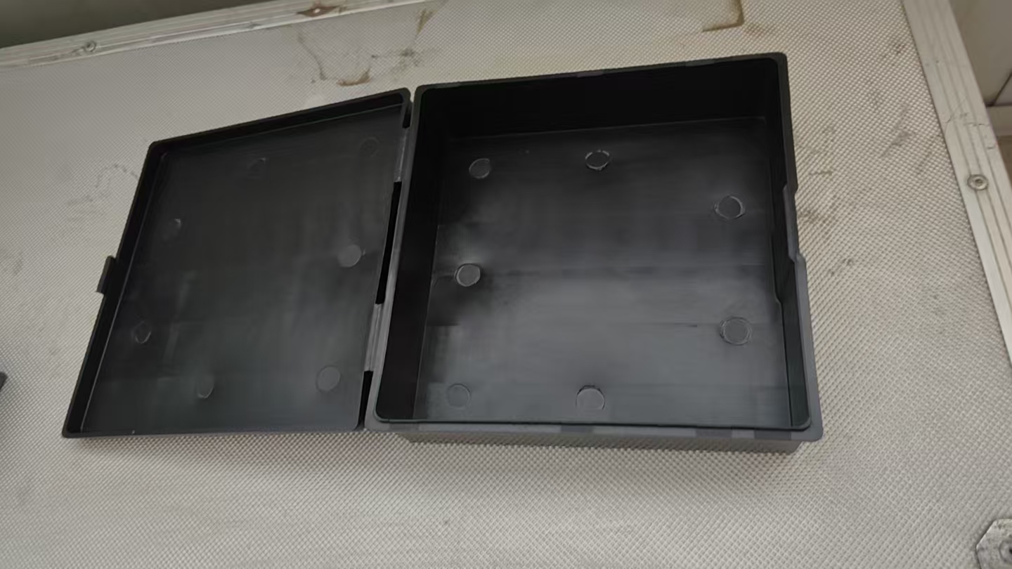 Black custom storage box sample